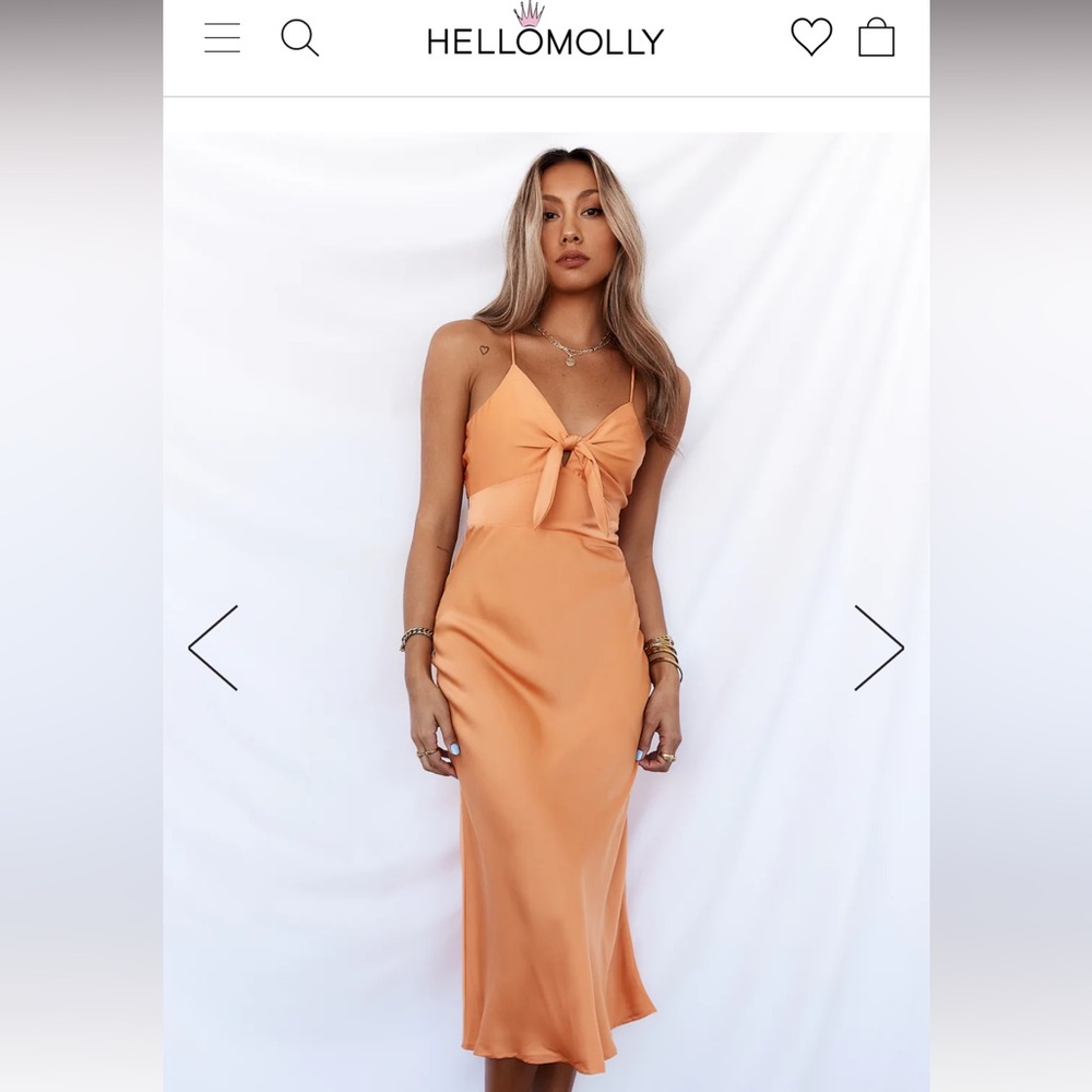 NEW UNUSED “Started with a kiss midi dress orange” Hello Molly size M